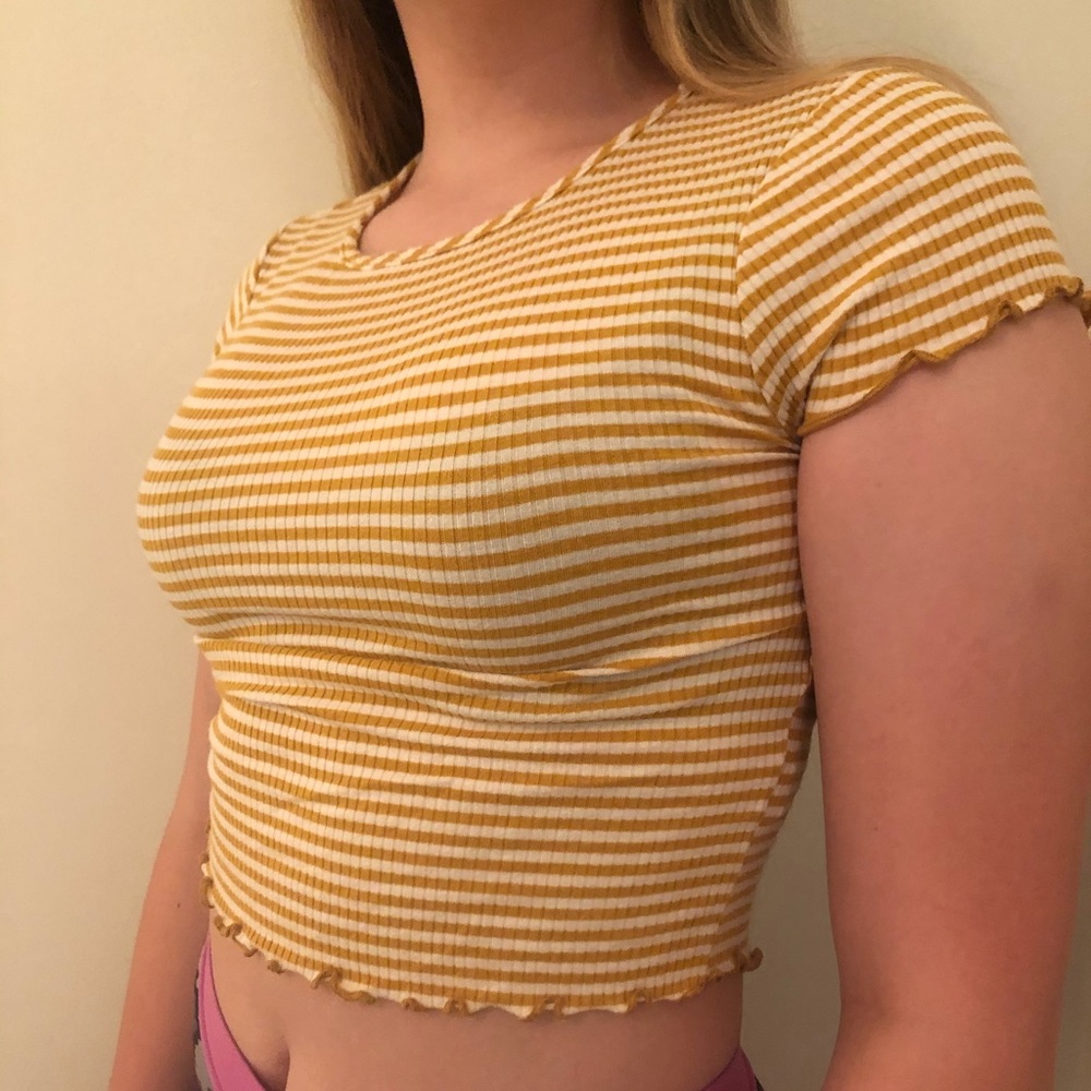 Super Cute Yellow Striped Crop Top